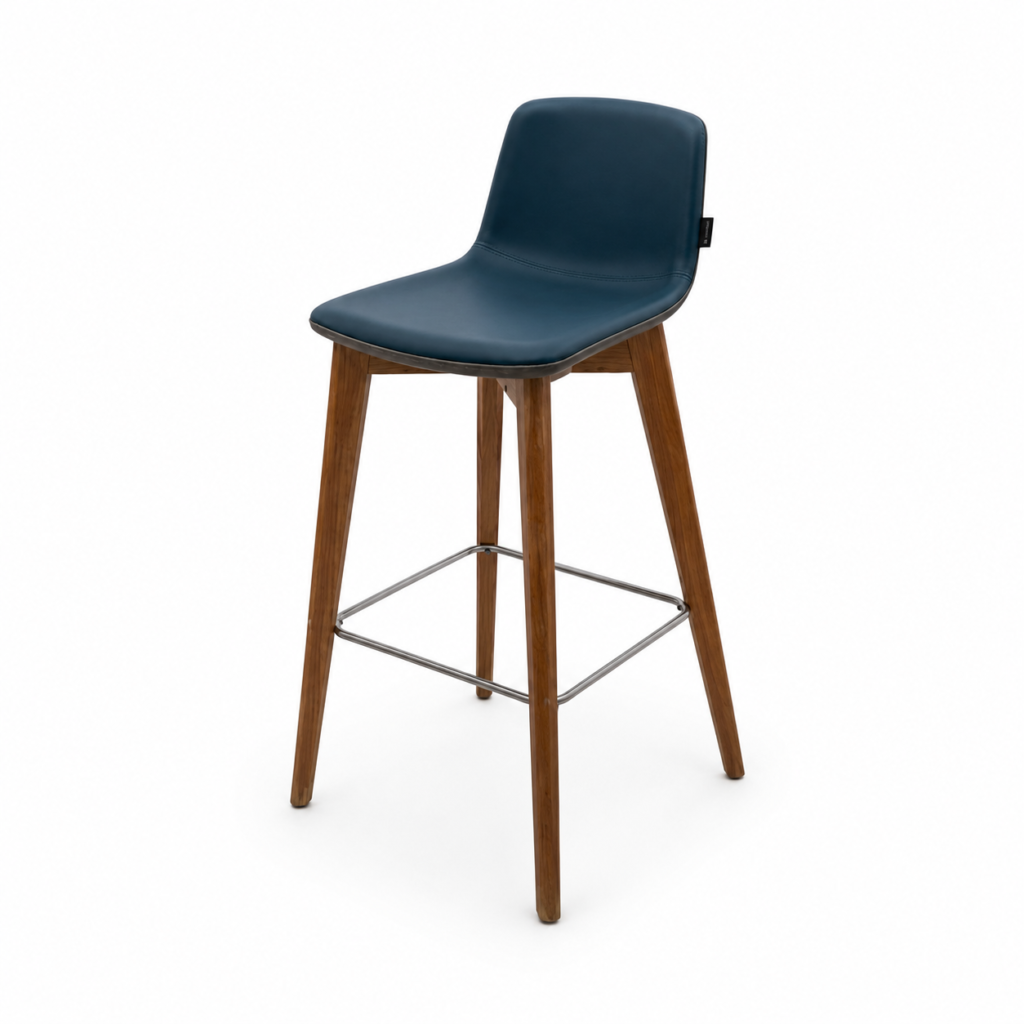 Lounge area bar chair