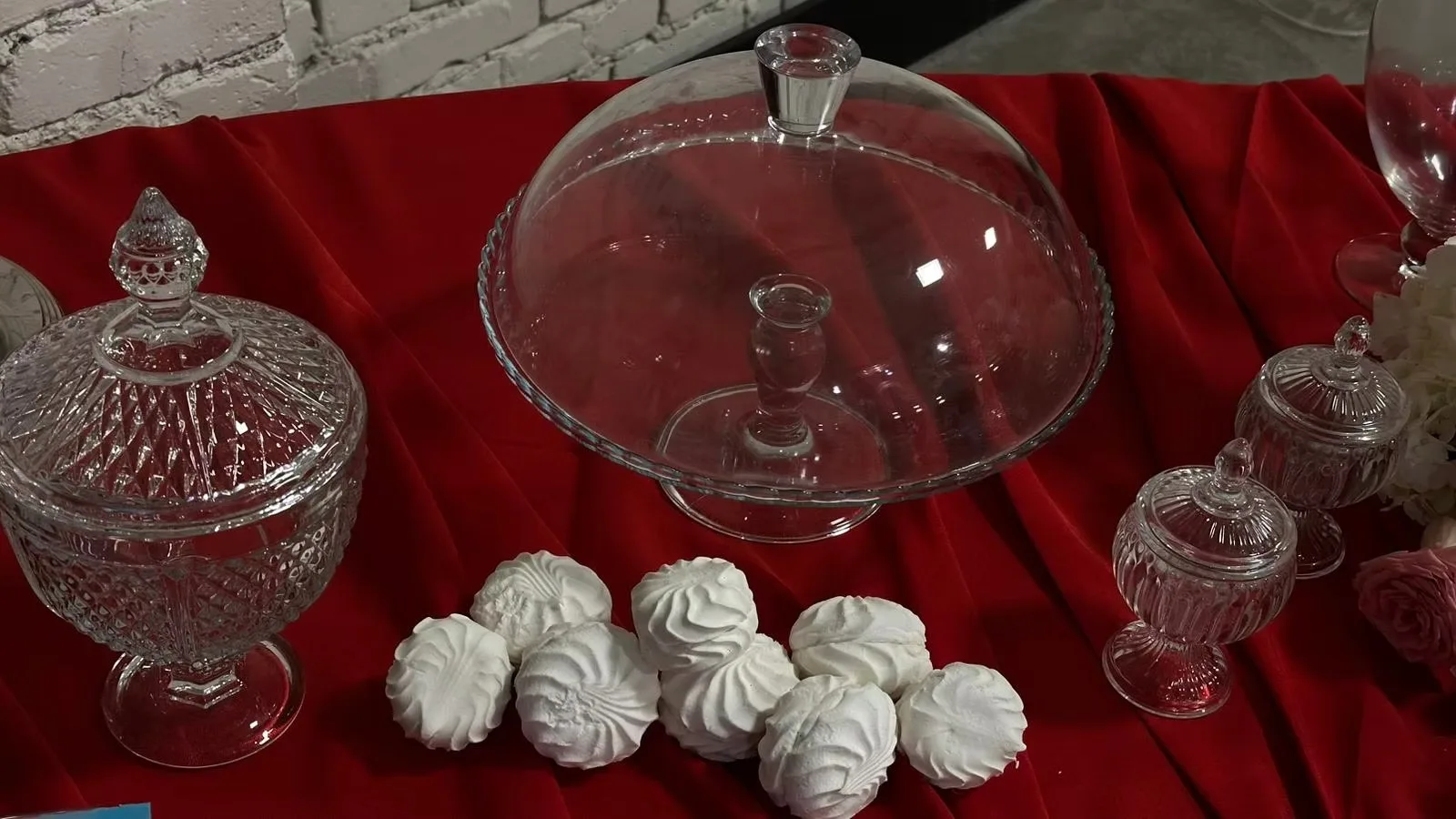 Candy container with lid — event decor rental