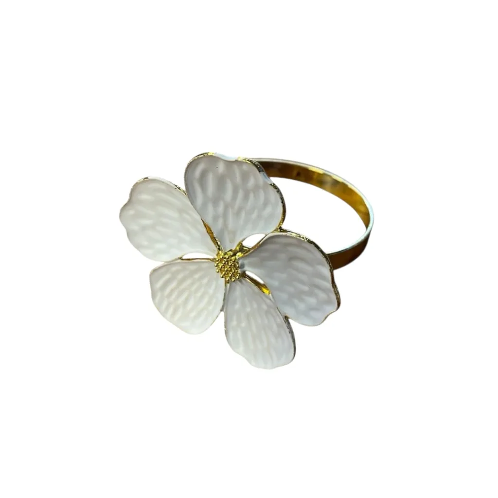 Flower napkin ring