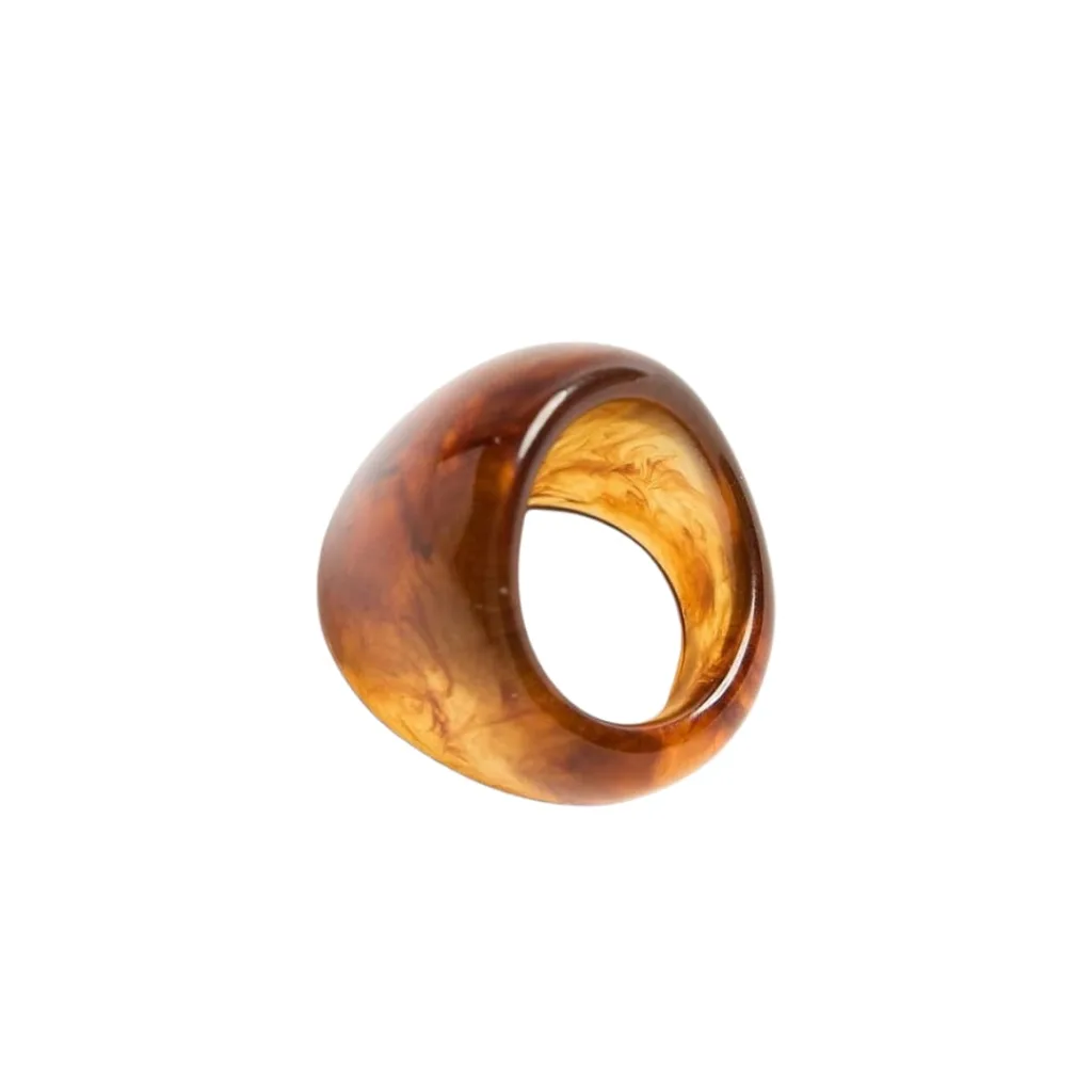 Amber napkin ring