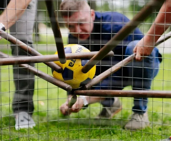 Relay activity ‘cage game’