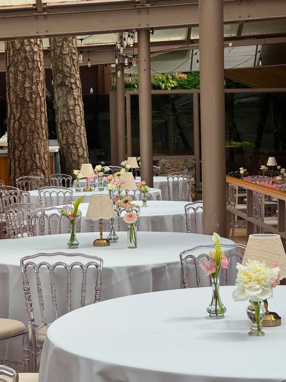 Beige lamp shade — event decor rental
